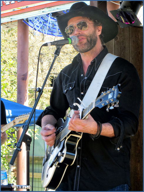 Corb Lund